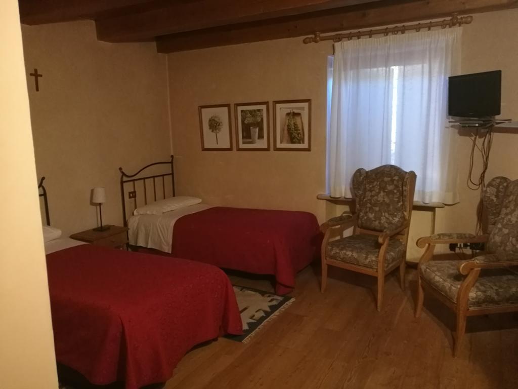 Costa Degli Ulivi Hotel Fumane Exterior photo