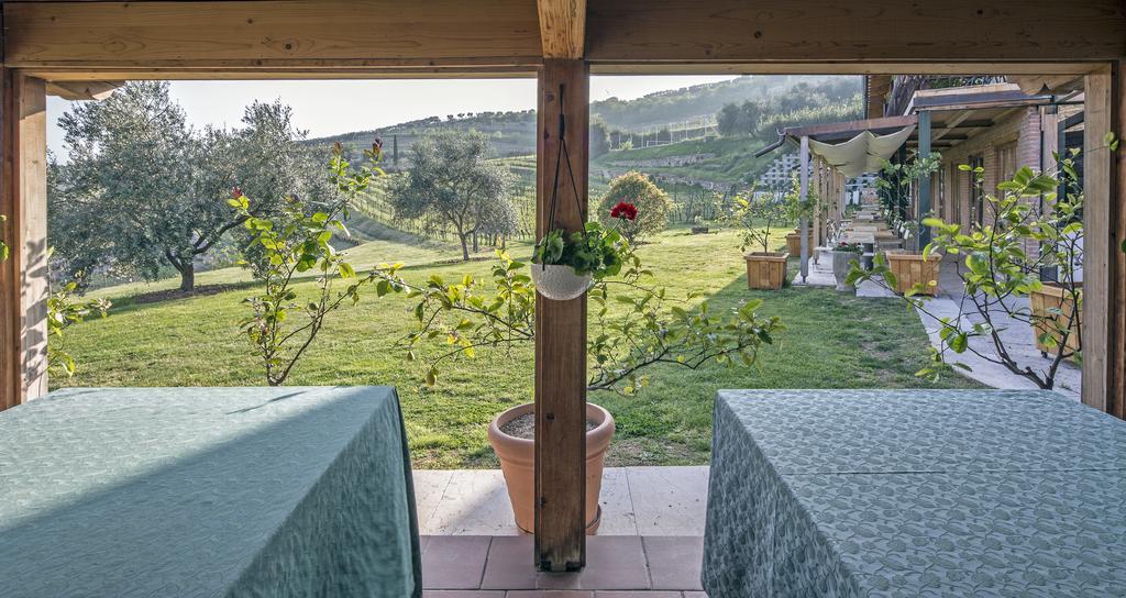 Costa Degli Ulivi Hotel Fumane Exterior photo
